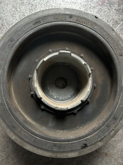 Fulie vibrochen arbore cotit bmw cod motor m47