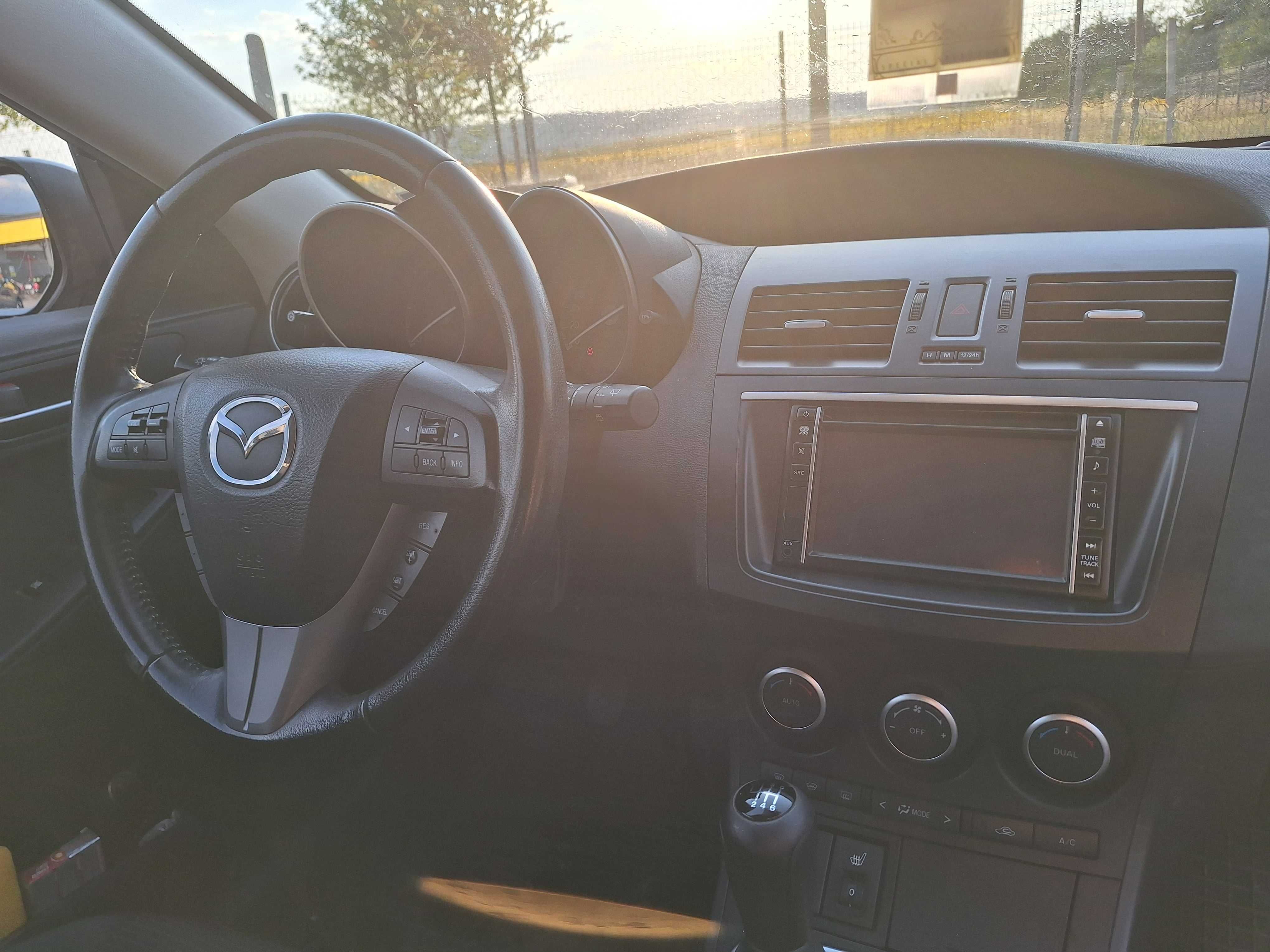 Mazda 3 1.6 добро състояние