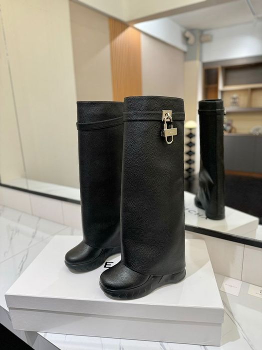 Cizme Givenchy, tip Premium