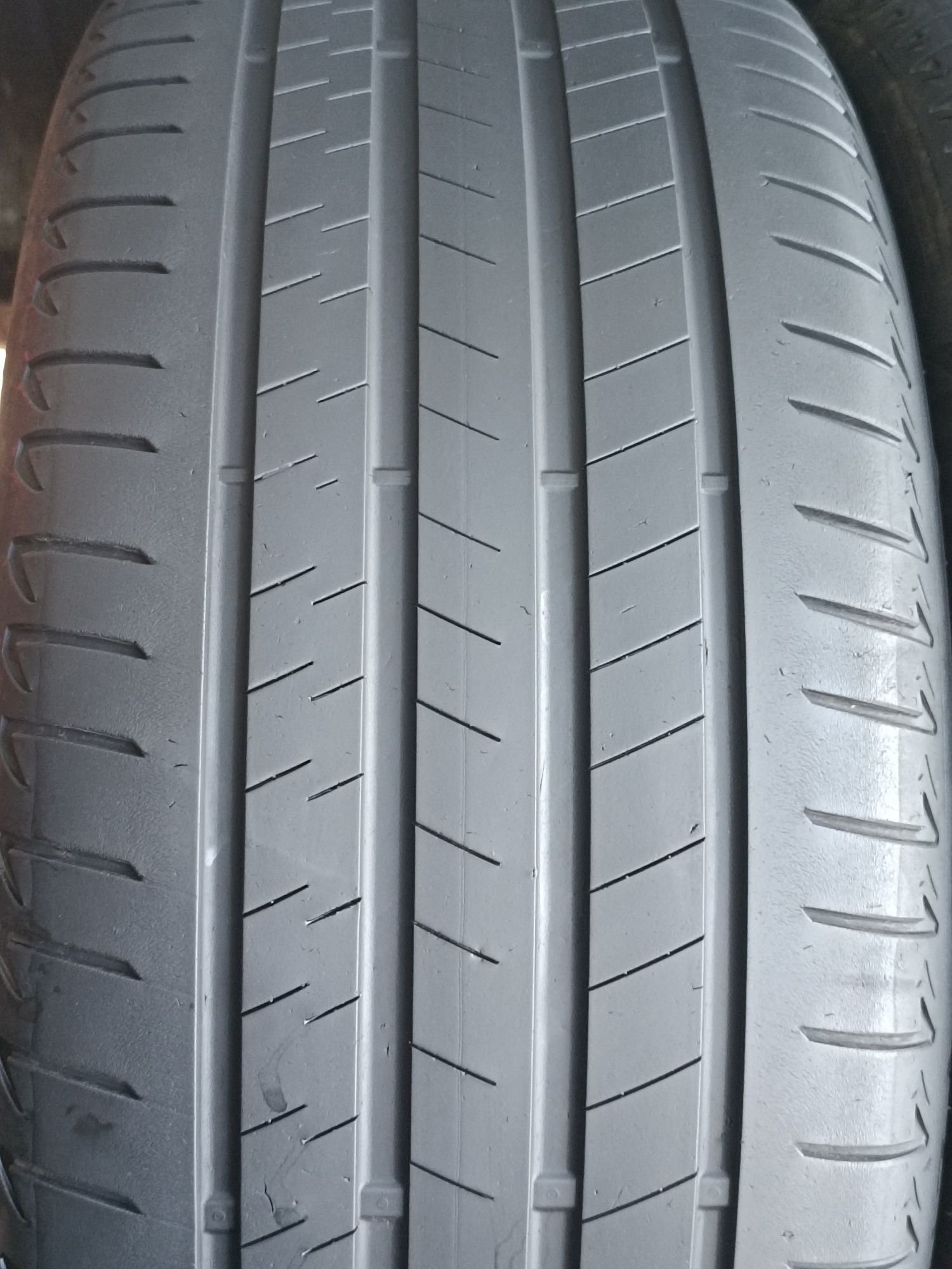 275/40/20 Bridgestone Дот 2320