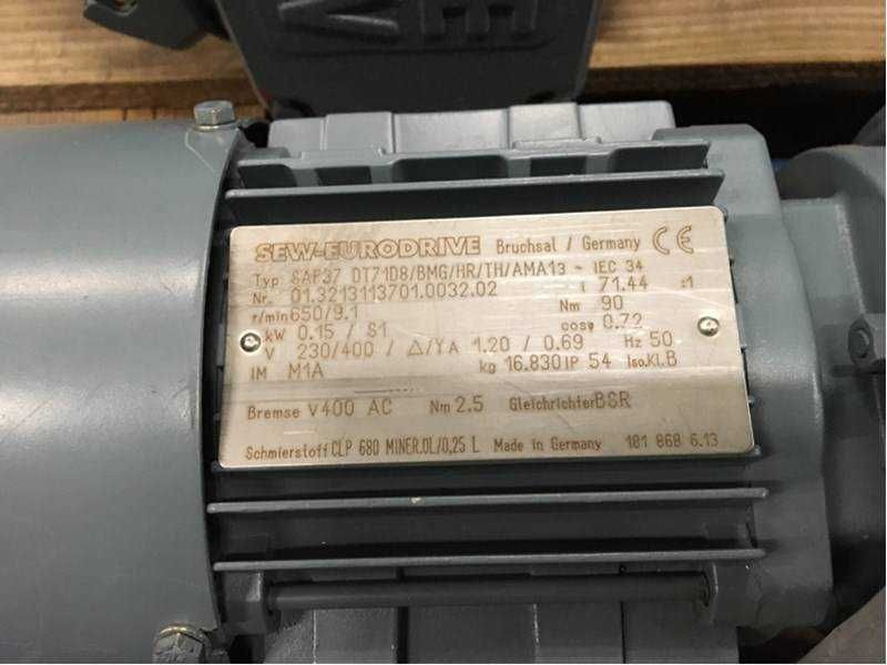 Motor electric cu reductie SEW Eurodrive SAF37