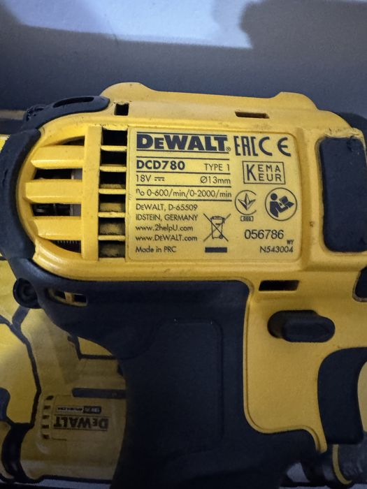 Filetanta Bormasina Dewalt DCD780 Stare foarte buna
