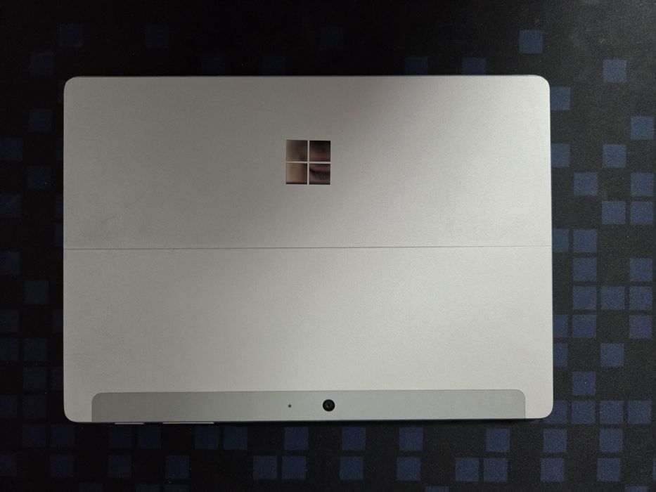 Microsoft Surface Go 2
