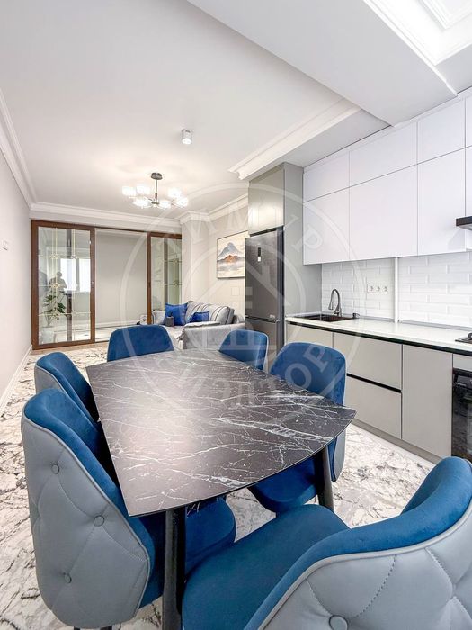 3/2/8 Паркентский,ЖК Вита Строй,мост Авиатор,новый ремонт,86 м2