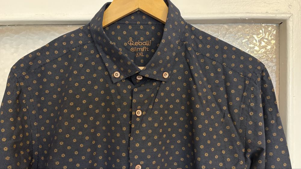 Мъжка риза slim нова р-р ХХЛ