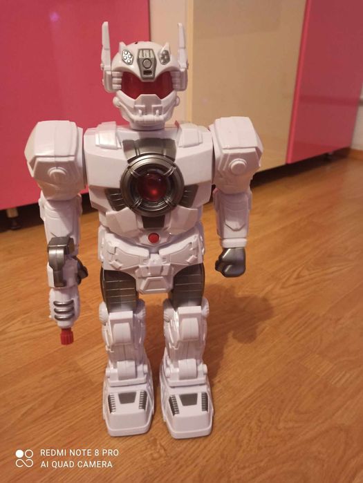 Roboți/ dinozauri cu lumini și sunete