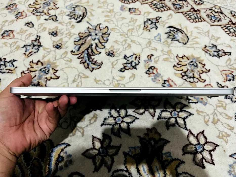 Arzon narxda! MacBook Pro 16  (Intel Core i9, 16GB RAM, 1TB SSD)