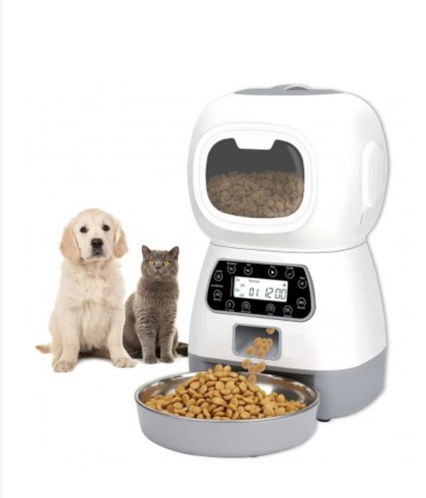 Автоматична хранилка за кучета и котки