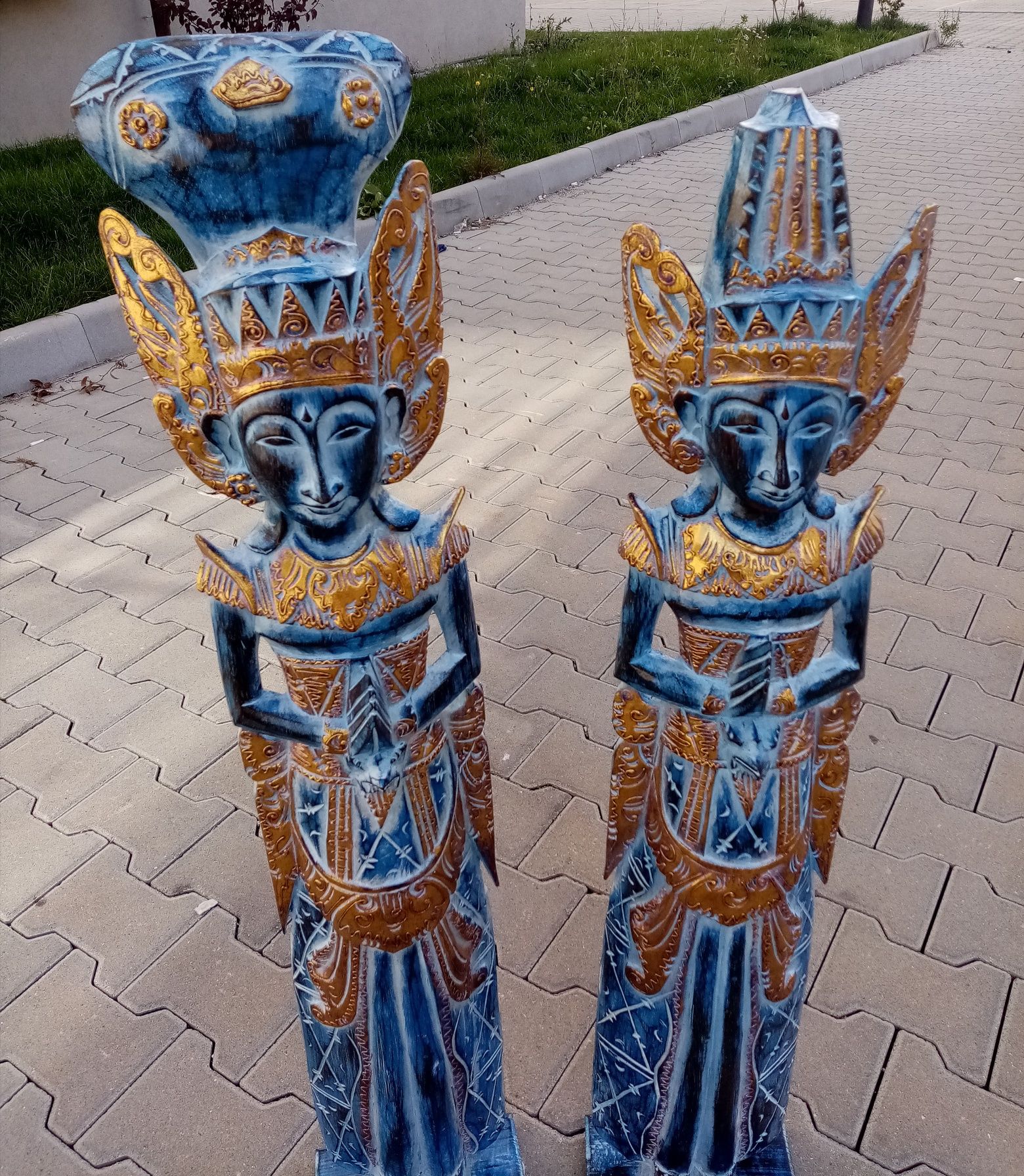 Set de 2 superbe sculpturi asiatice din lemn masiv de dimensiuni impre