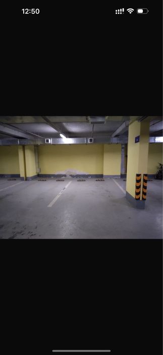 Продам паркинг сухой чистый в топовом расположении