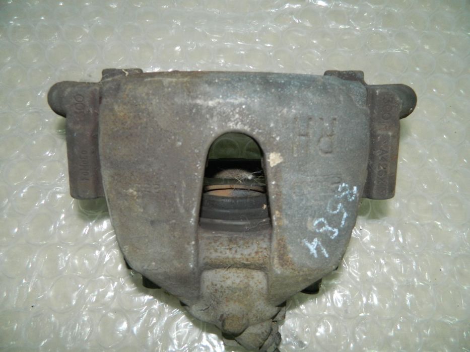 Etrier frana dreapta fata, Ford C-Max, 2010, 2011, 2012, 2013, 2014, 2015, .