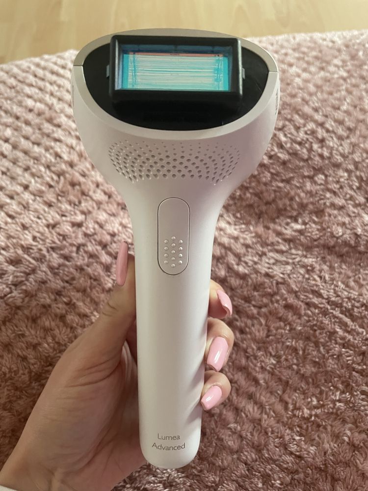 Фотоепилатор Philips Lumea