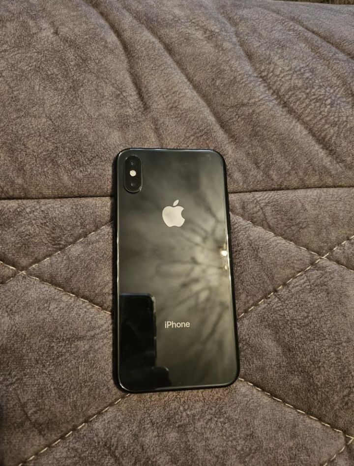 iPhone X 64gb akb 100%