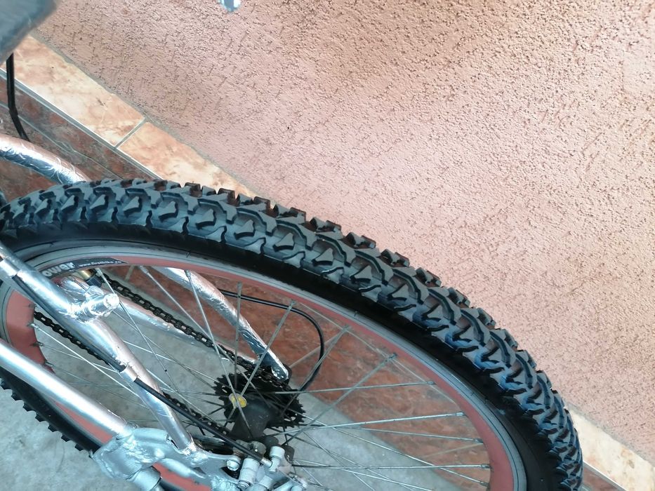 Roata bicicleta completa spate pe 26 cu cauciuc nou