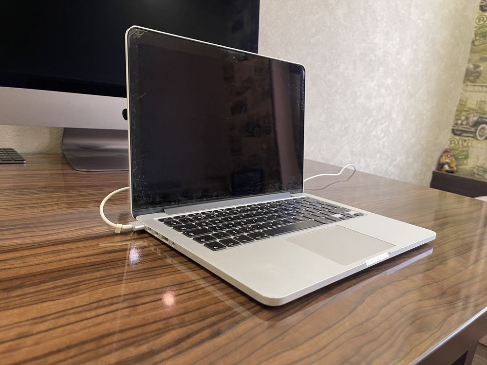 * Apple MacBook PRO A1502 mid 2013 Core i5 Retina! не дорого!