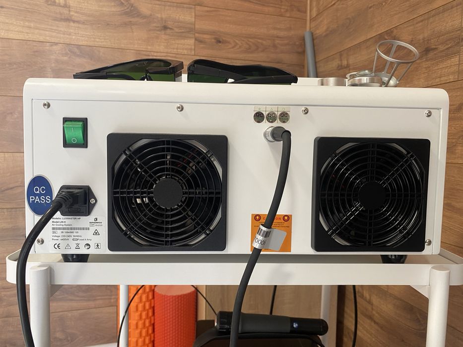 Високоинтензивен Лазер LuxMaster