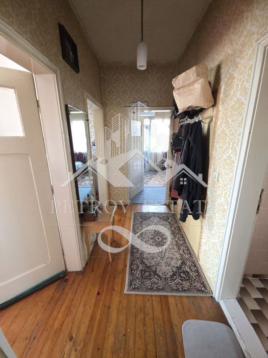 Продава се Къща в Велинград - 300 кв.м за 700 €/кв.м - Снимка #11