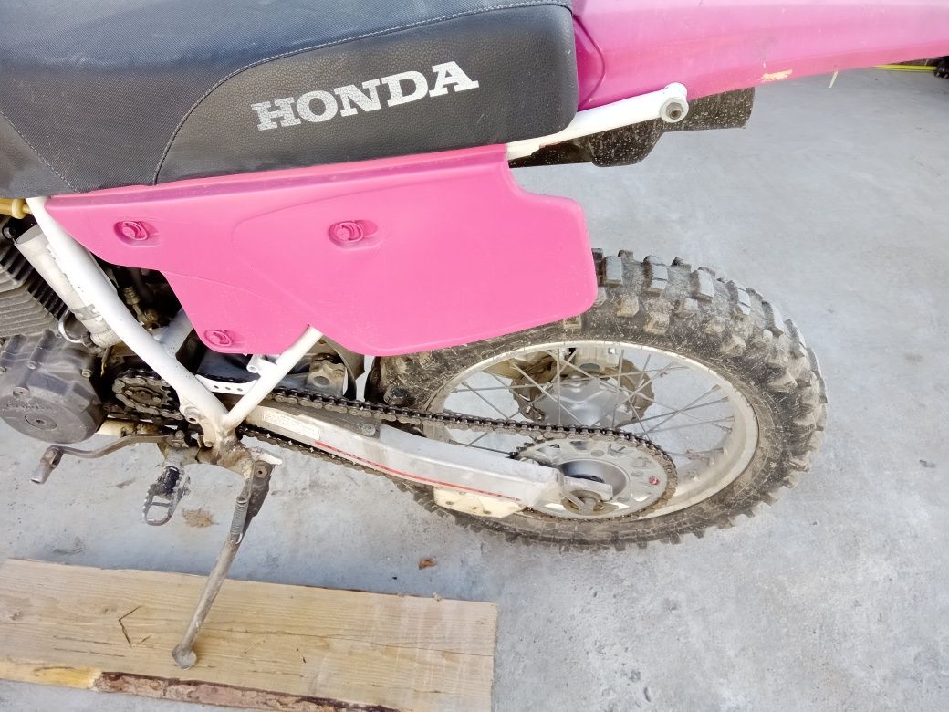 Само на части honda xr 250 Хонда хр