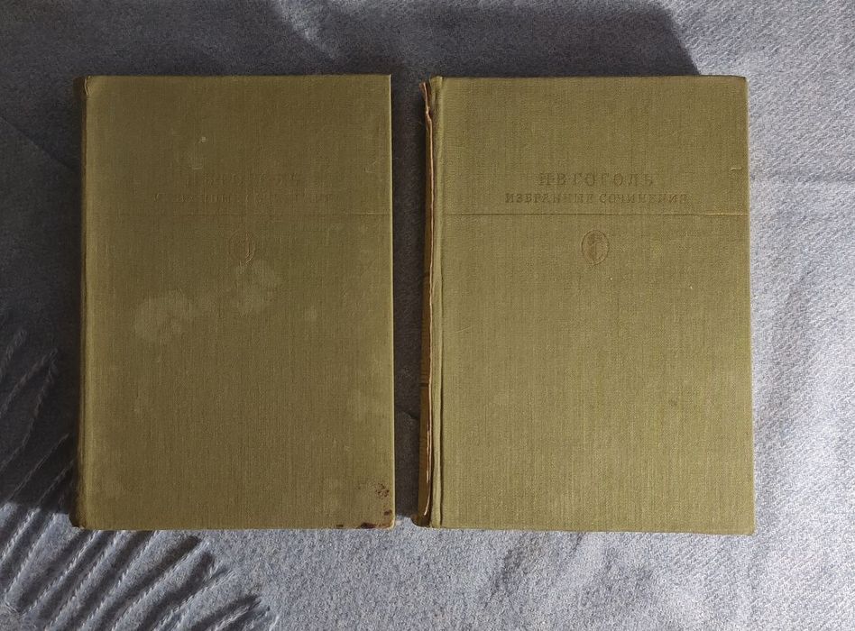 Книги. Продаю очень много книг