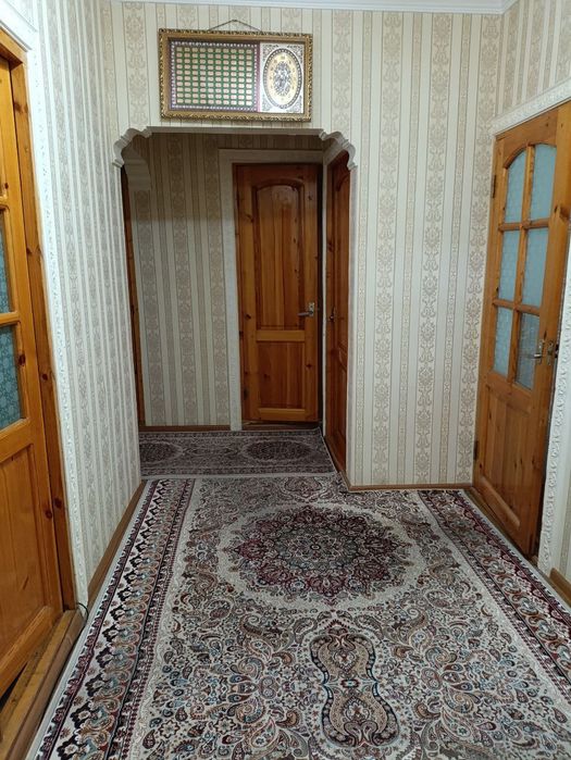 Шайхонтохур тумани Коратош куча 5 каватли дом 4 кават  3 хона уй