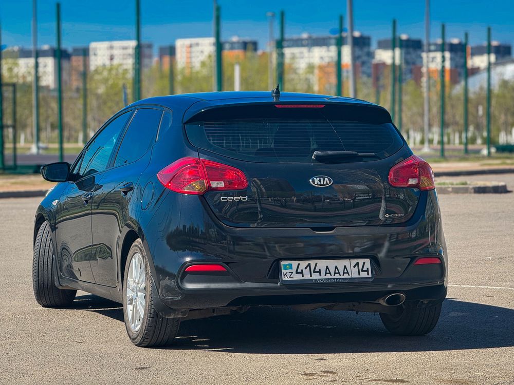 Продам Kia Ceed 2013 в отличном состоянии