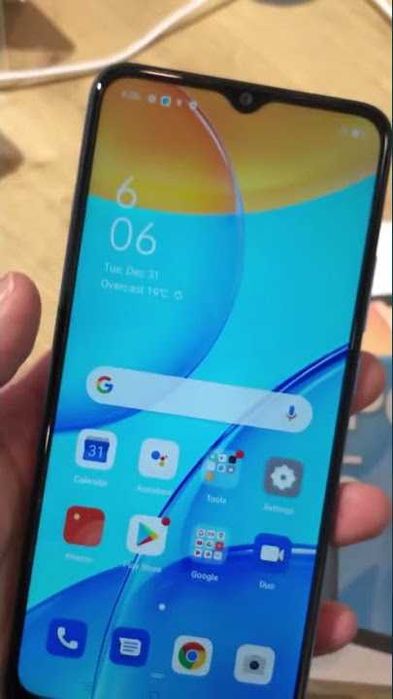 vand telefon OPPO A15