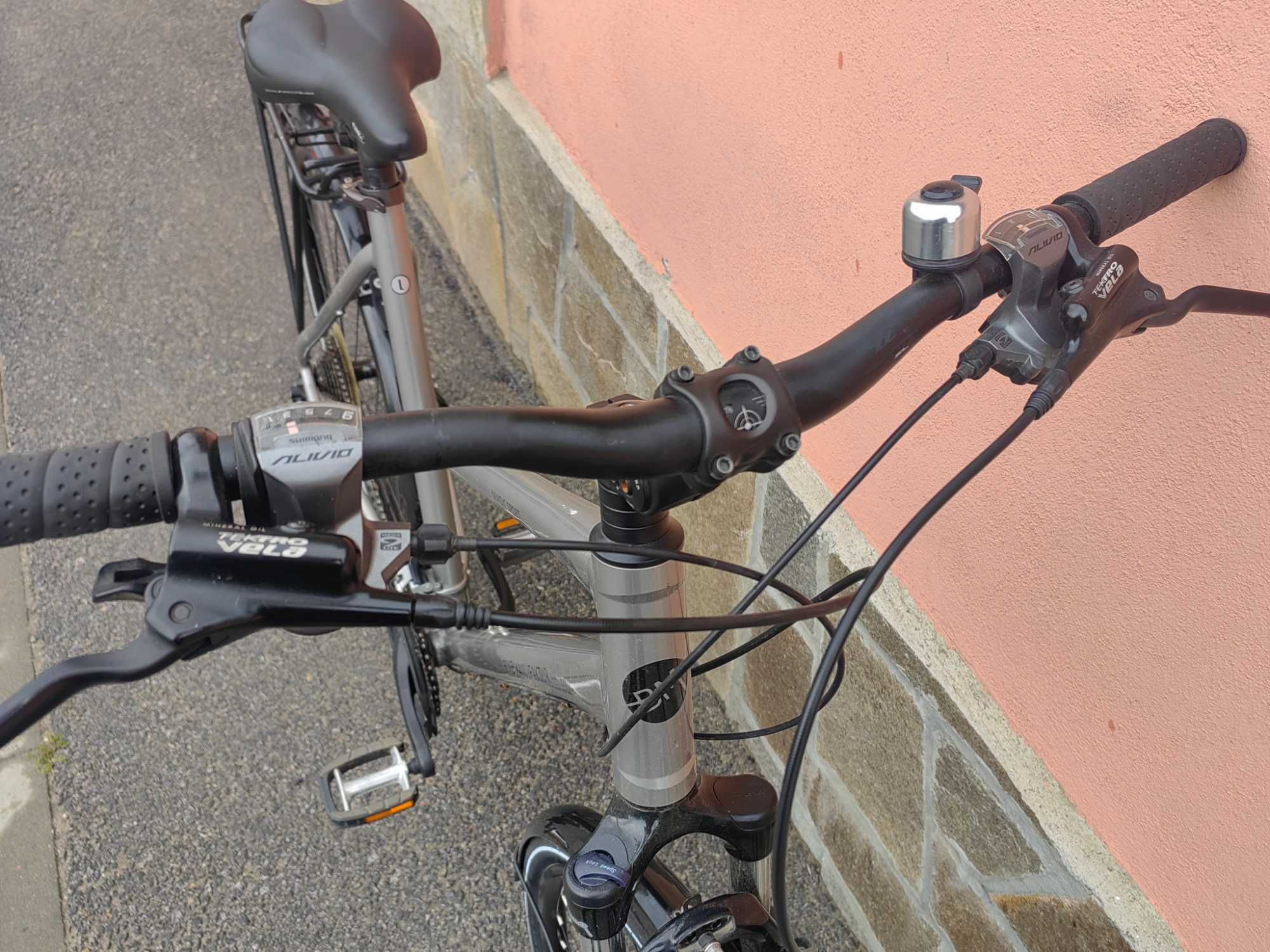 28" Bike manufaktur, L размер, хидравлични спирачки, курбели куха ос