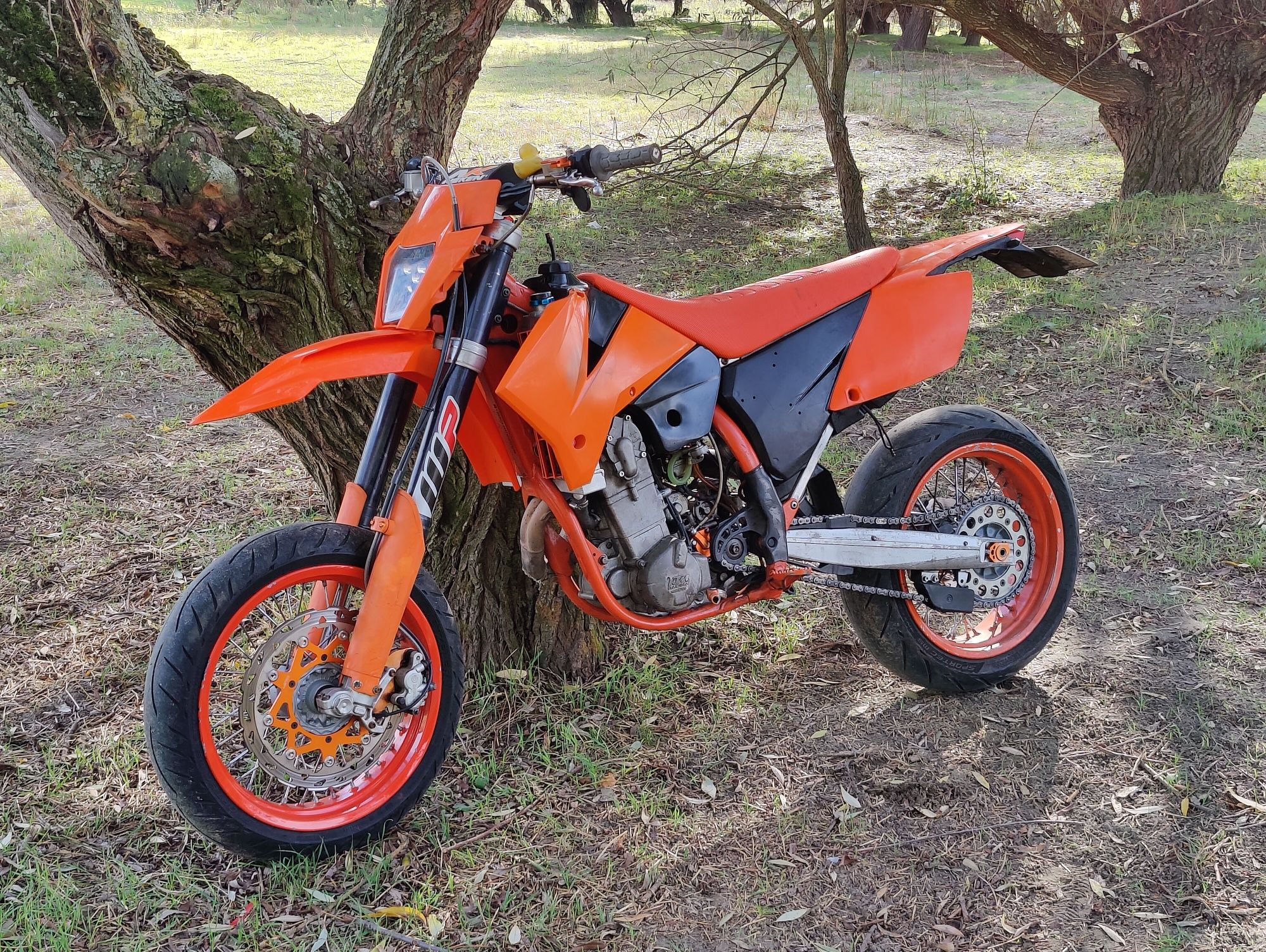 Vând supermoto KTM EXC 525 2007