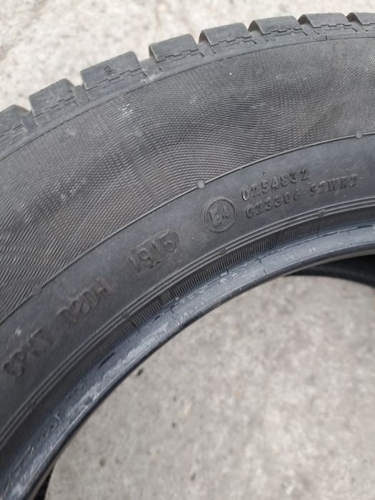 Anvelope de iarna 215-60r17 Continental