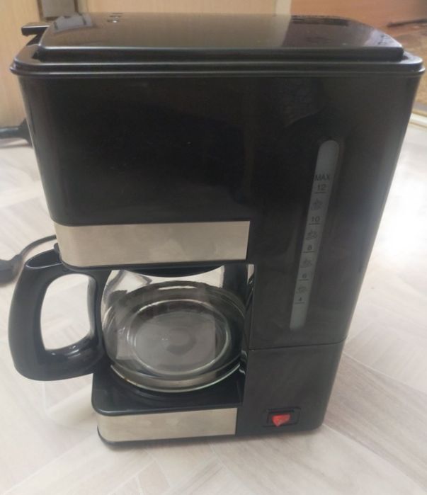 Продам  Кофеварку
