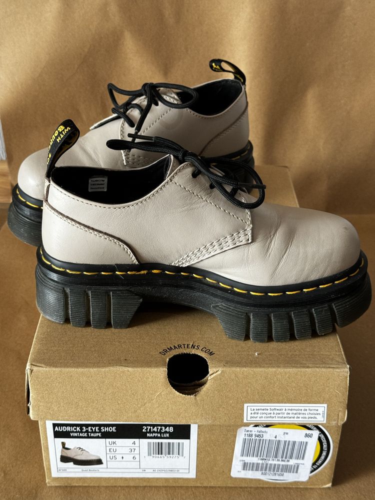 Dr. Martens Обувки с врьзки 'Audrick'