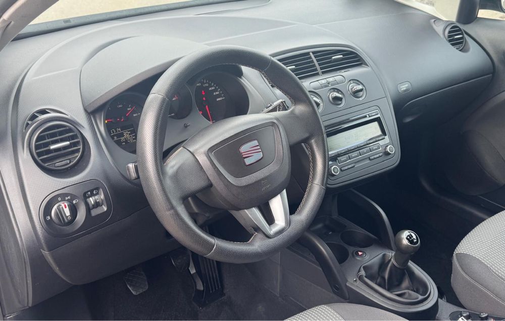 Seat Altea An.2014 motor 1.6 d cutie manuala 200 mii km carte service