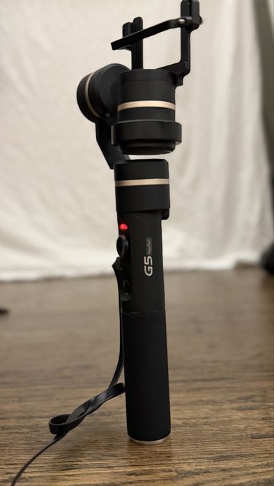 Gimbal / stabilizator video