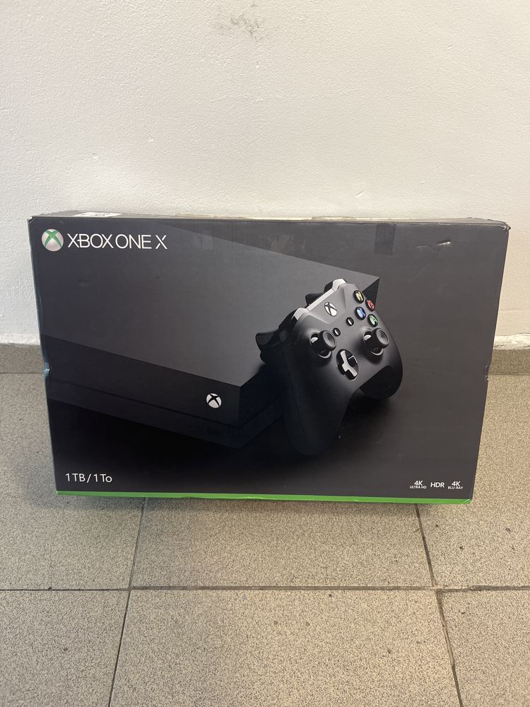 Consola xbox one x 1Tb•Amanet Lazar Crangasi•55178•