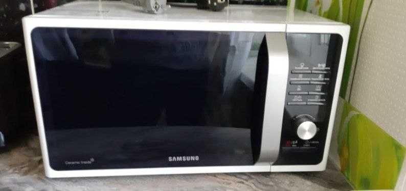 Почти новая корейская микроволновая печь биокерамика