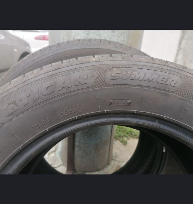 Летни гуми 215/65/17