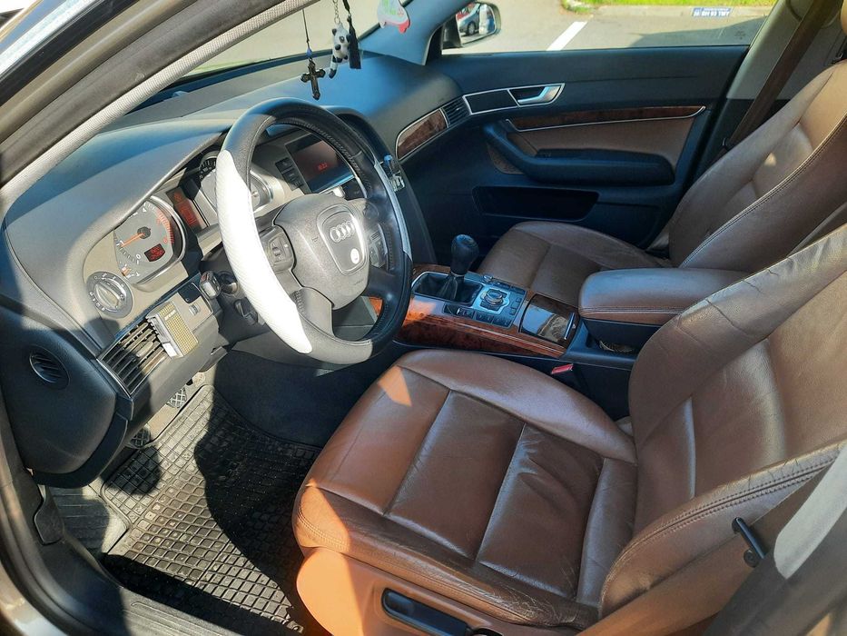 Vând audi A6 C6 an fabricație 2005