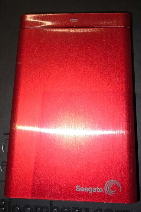 2 външни твърди диска Seagate – 1TB + 250GB (USB 3.0)