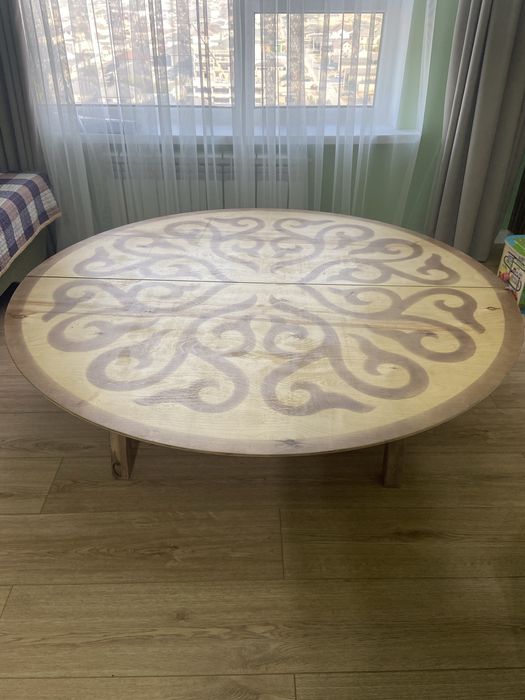 Сатылады жер үстел/ продается круглый казахский стол