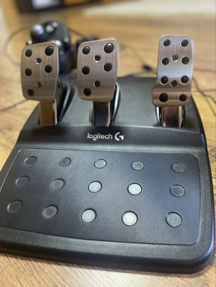 Volan loghitech g920