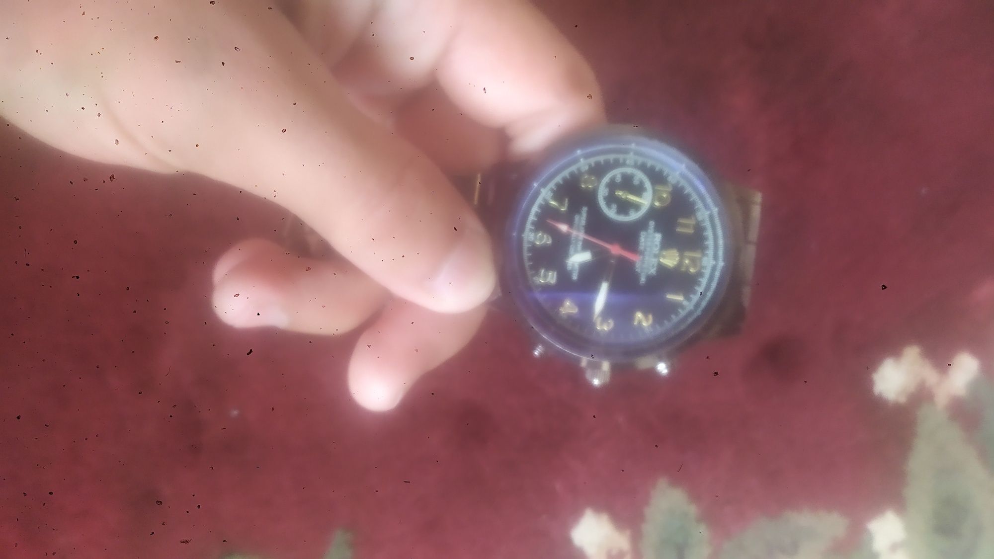 ROLEX soat 1oy ishlatilgan hali yangi karobkasi ham bot