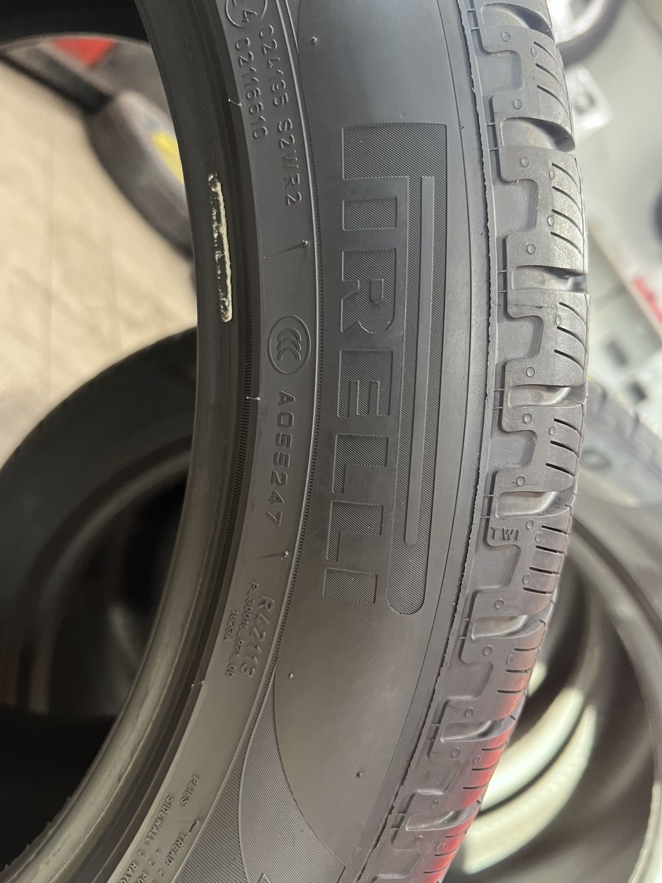 Зимни гуми спорт пакет 305/40 R20 и 275/45 R20 Pirelli