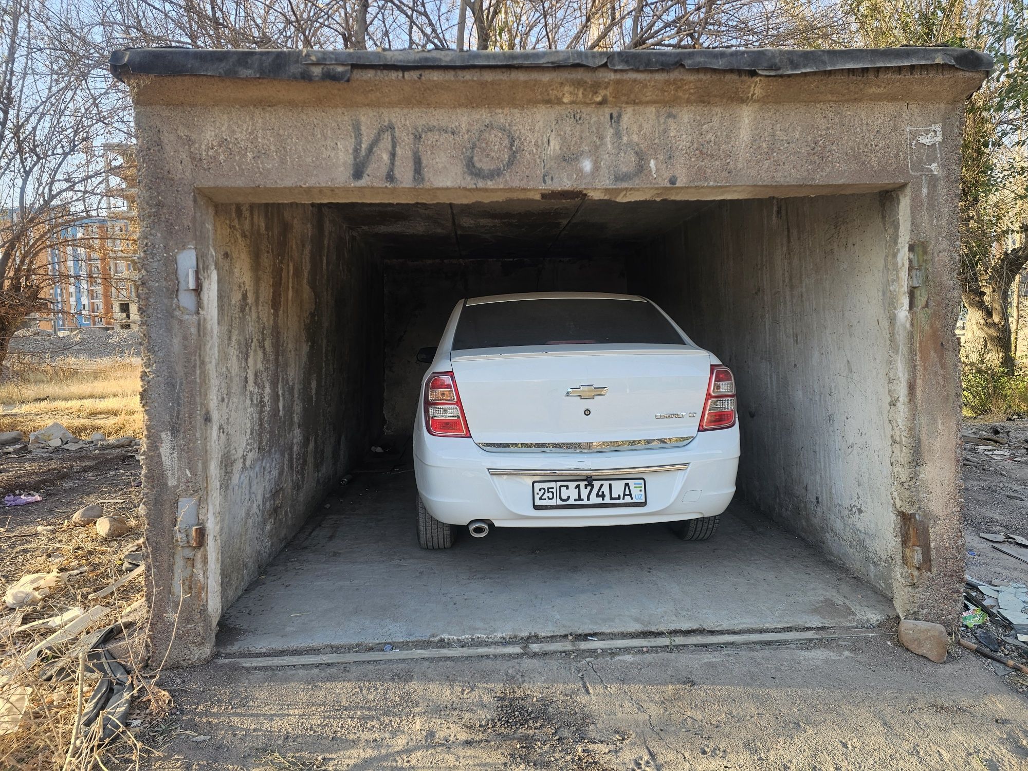 Продается бетонн