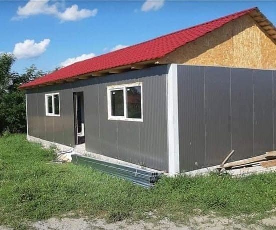 Vând case din panouri