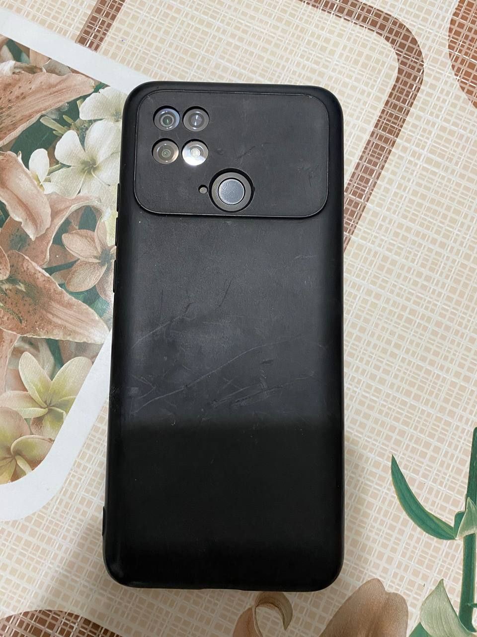 Redmi 10 A, sal aybi bor