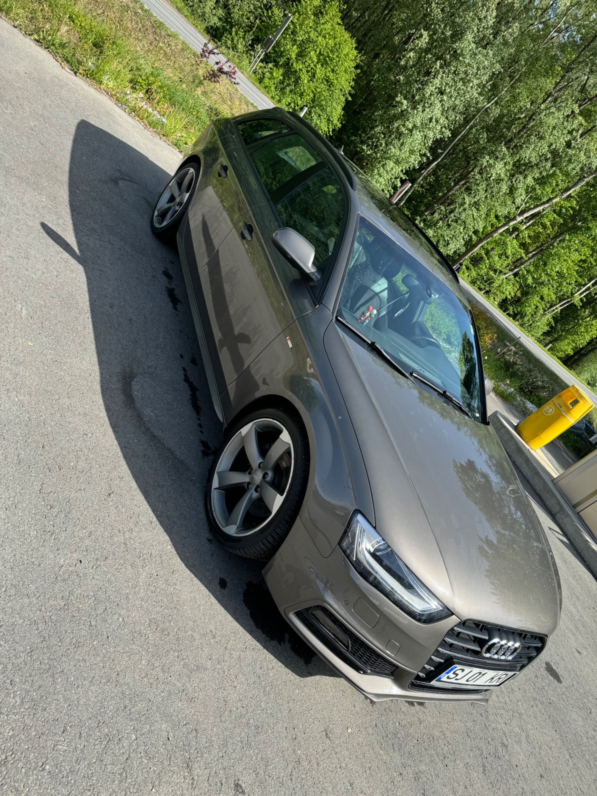 Vând Audi A4 S-Line