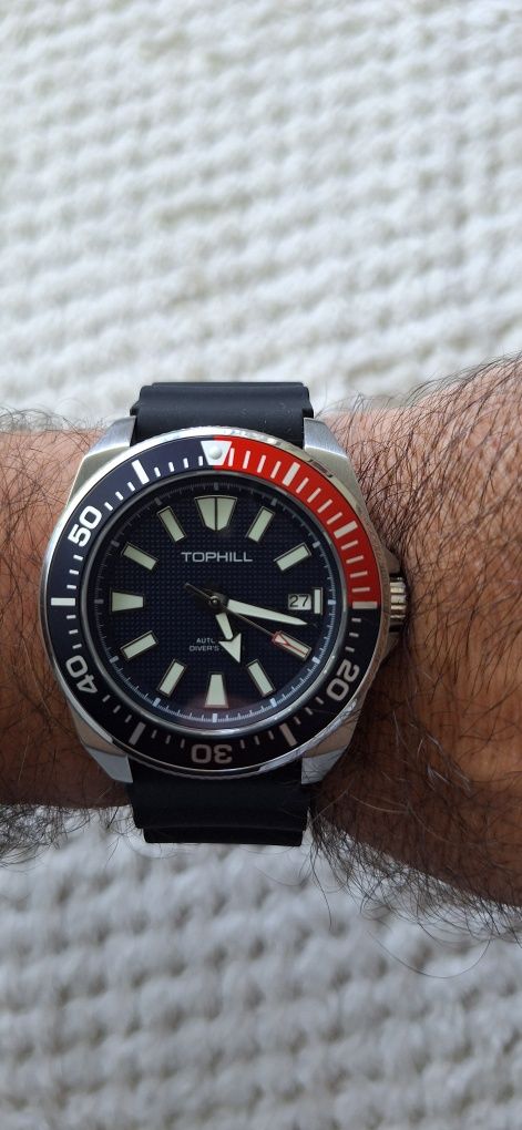 Diver 300m. Nou. Ceas automatic.