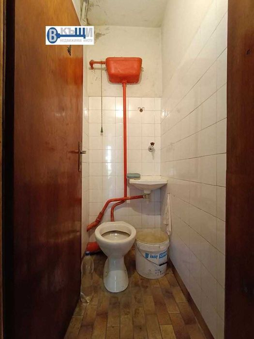 Тристаен тухлен апартамент в кв. Бузлуджа