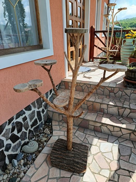 Suport pentru flori din lemn