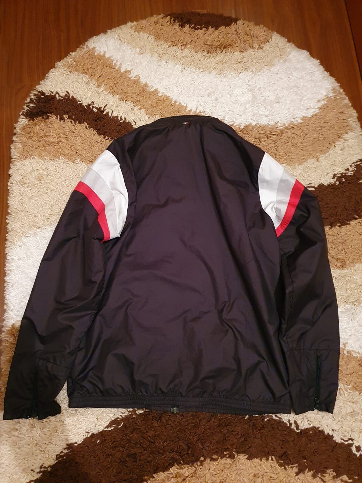 Vand Geaca Ducati Corse